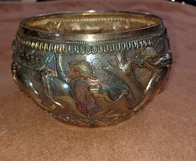 Antique Hand Made Wrought Sterling Silver Elephant Herd Repousse Bowl Saigang