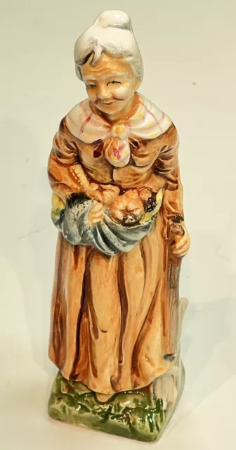 Vintage Old Woman Figurine Ornament Holding Bag Of Veg Amd A Broom Novelty Gift