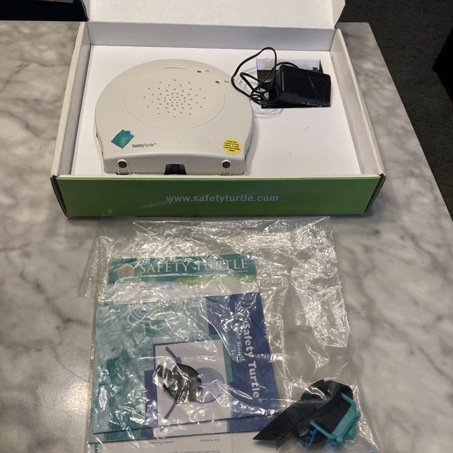 SAFETY TURTLE BASE Station Pool Immersion Alarm with 1 Wristband For