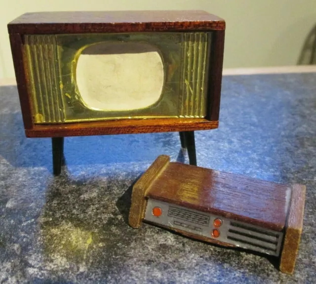 vintage BARTON / CAROLINES HOME -16th scale - TV CABINET - dansette legs & RADIO