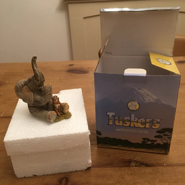 TUSKERS elephant “slumberzz sleepy heads”boxed vgc