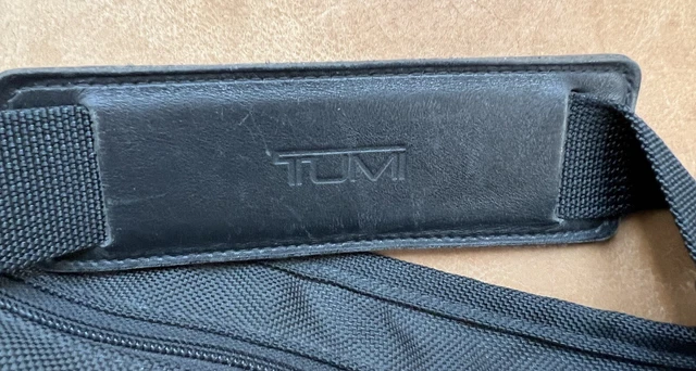 Vintage Tumi USA Black Ballistic Nylon 21” Carry On Weekender Soft Duffel Bag 2
