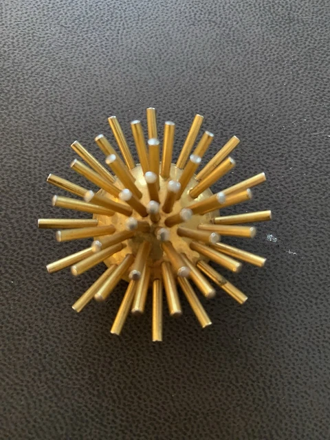Broche Badge HERMES PARIS épingles VIP - Occasion, Haute Couture