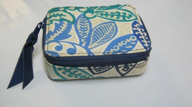 Estuche de viaje pequeño Vera Bradley con cremallera caja SANTIAGO 4 x 3 x 1,25 Usado en excelente condición