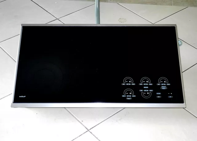 Wolf Model Ct36E/S 36" Touch Control Electric Cooktop Black - Nice!! Wolf Model Ct36E/S 36" Touch Control Electric Cooktop Black - Nice!!