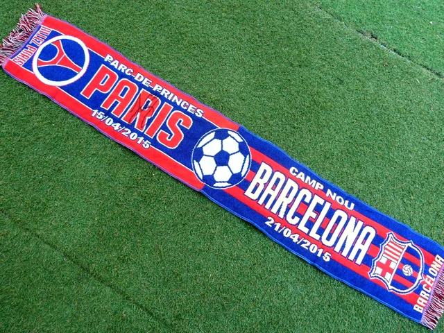 Écharpe Supporter PSG Paris Saint-Germain - Club Des Amis Du PSG
