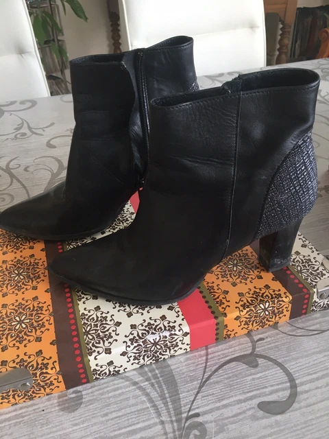 BOOTS  TTBE  T38. tout cuir comme neuve! Qualité