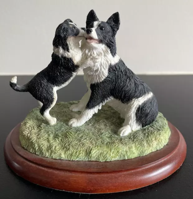 Border Fine Arts – ‘Puppy Love’ (A1861) 2003 with Original Box & Stand