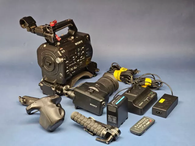 Sony PXW FS7 XDCAM 4K Super 35 Camera Kit