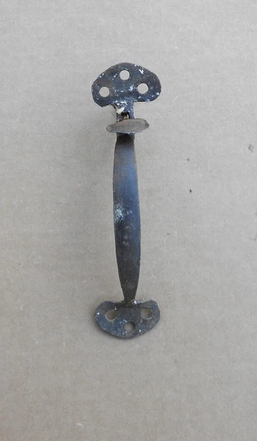 Late 18th century Antique beanpot metal door handle latch.