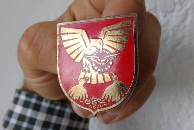 INSIGNE MILITAIRE EDITION Limitee 400 Exemplaires Base Aerienne 943