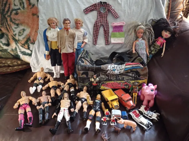 Job Lot Of Vintage Retro Toys Dolls Action Figures Cars WWE Lesney