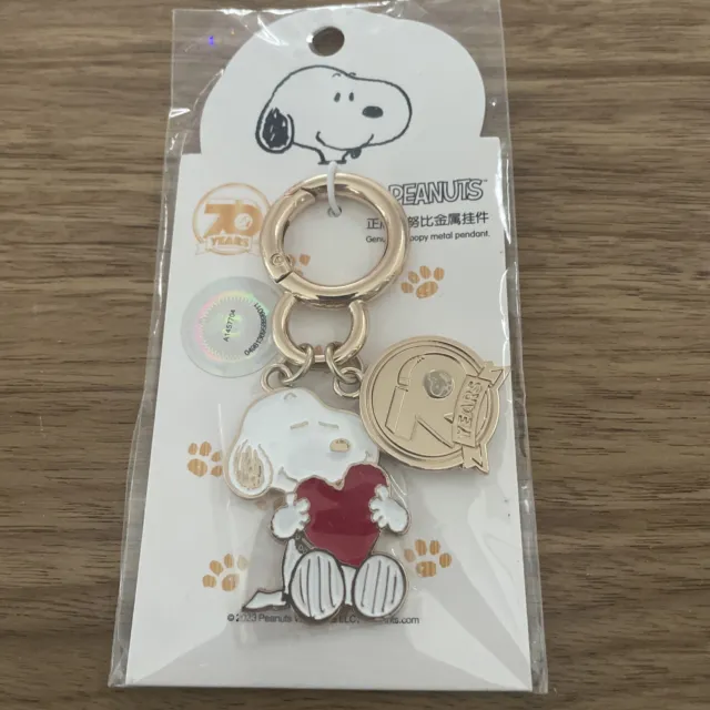 Enamel Snoopy Cute Cartoon Beagle Dog Bag Charm Key Charm & Gift Bag UK seller