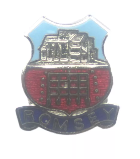 Romsey Quality Enamel Lapel Pin Badge