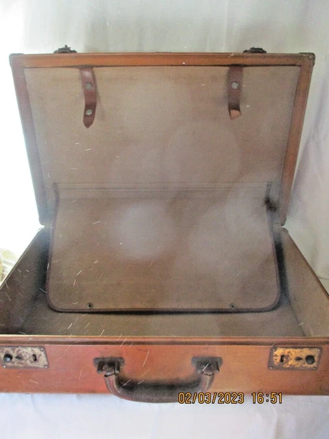 ANCIENNE VALISE VINTAGE-1940/50 -BAGAGE AMERIQUE USA marqué
