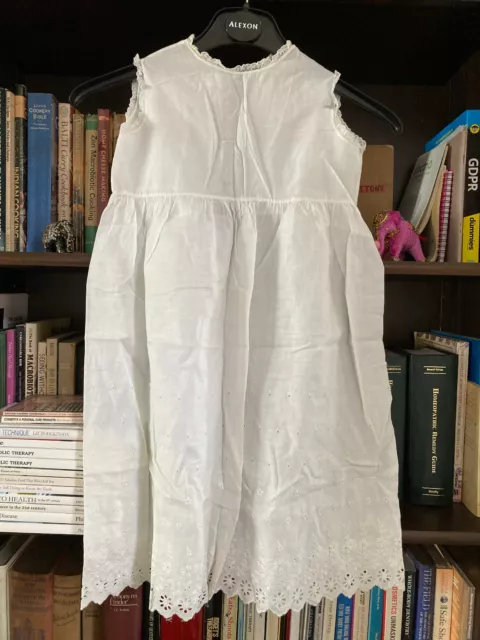 Abiti da notte bambino vittoriano camicia da notte sottoveste abiti da battesimo c 1840 Abiti da notte bambino vittoriano camicia da notte sottoveste abiti da battesimo c 1840