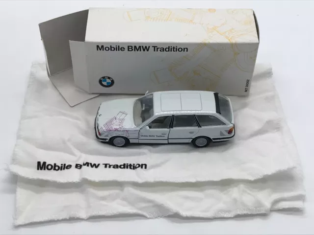 Modellautos GAMA 1:43 BMW 5er Touring Sondermodell Nr. 67 v. 2000 Dealer mit OVP