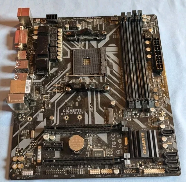 GIGABYTE B450M AMD Socket AM4 AMD Ryzen Motherboard £46.00 - PicClick UK