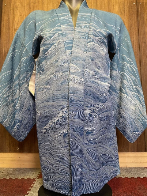 Japanese Kimono Silk Coat Haori Urushi , Wave, Blue Sea White antique