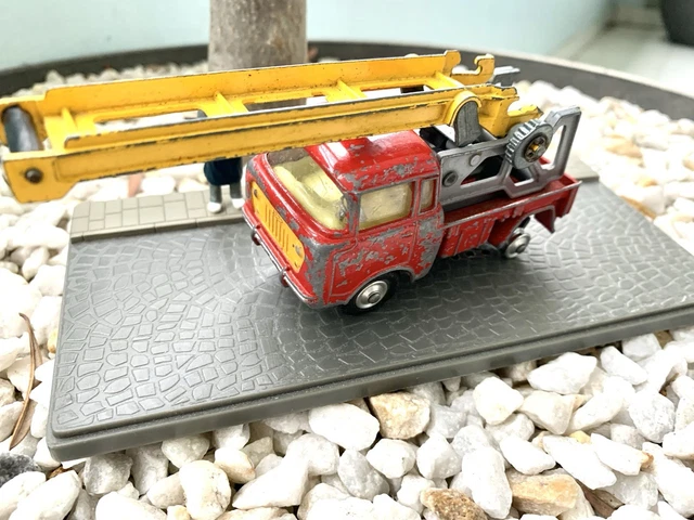 Corgi Gb N° 478 JEEP FE 150 Carro De Tóner Hidráulico 1/43