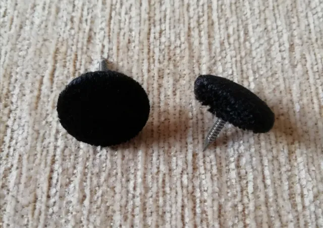 Black Pastiche Crushed Velvet 30L/19mm Top & 12mm Nail Upholstery Buttons