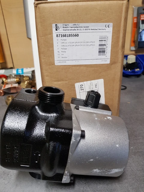 Circulateur complet Chaudière - BOSCH 87168185560 thri geminox