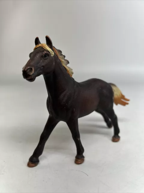 Schleich RUNNING MUSTANG STALLION 2015 Horse Animal Figure 13805