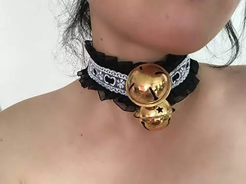 Expédié de Paris - Collier Choker Ras De Cou Ruban Noir Dentelle Clochette Dorée