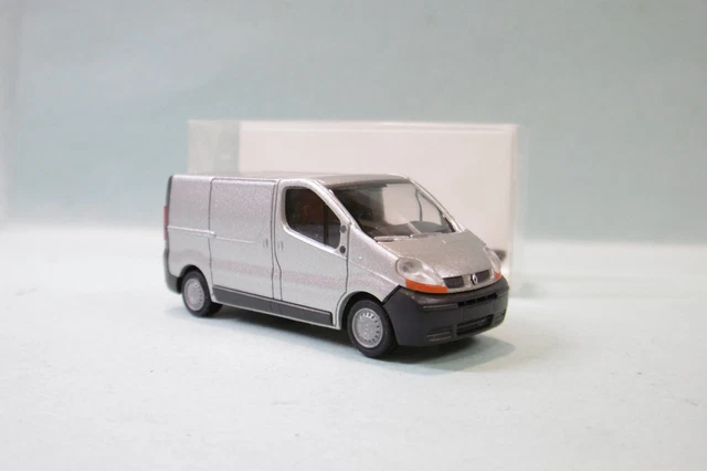 Altaya Camions D'Autrefois – Fourgon Tôlé Scania 1978 échelle 1/43 (Réf. 12/M 06815)