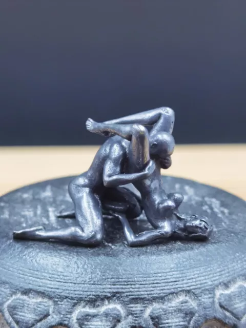 Solid Black Bronze Copper Statue Hand Carved Penis Love Amulet Figurine B02