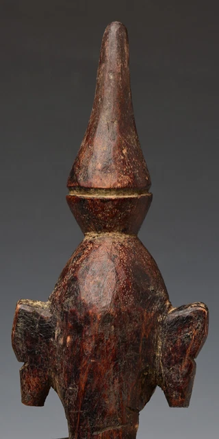 18th Century, Shan, Antique Tai Lue Burmese Wooden Seated Buddha 9
