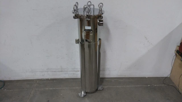 Pentair/Pentek ES22NA415-75 2 In NPT 150 Max PSI 200 GPM Bag Filter Housing