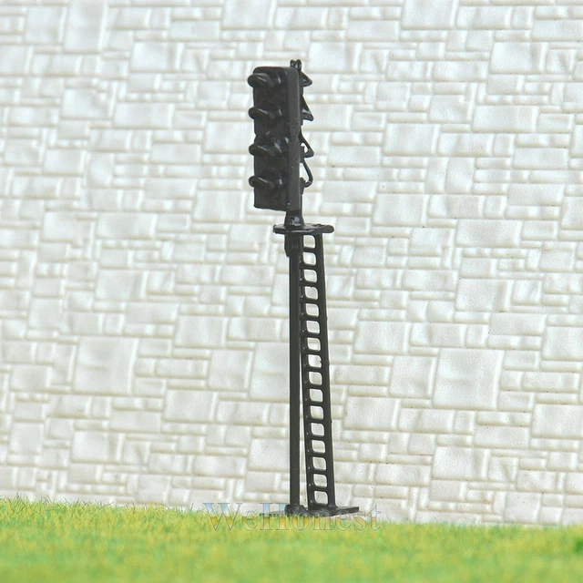 HO Scale Model Railroad Signal - 3-Aspect Color Light Block Signal With LED