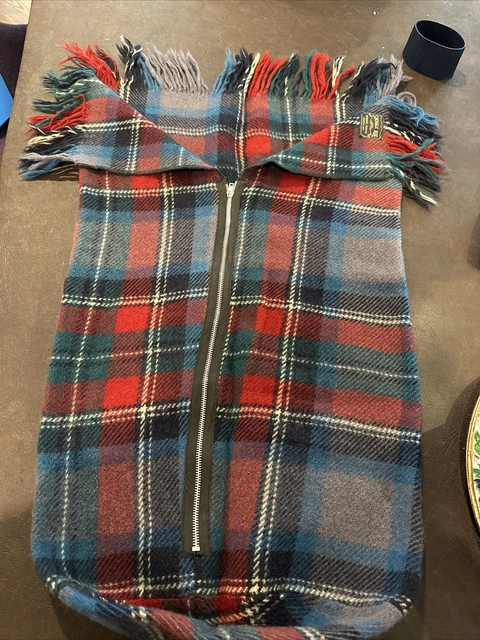 Vintage Plaid Snuggle Rug Blanket 100% Pure Wool Carriage Bunting Zip Fringe