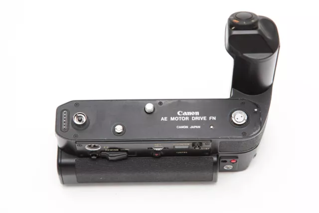 Canon AE Motor Drive FN w/ Battery Pack FN