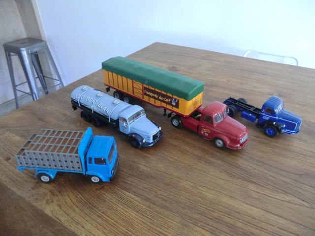 VENTE DE VEHICULES MINIATURES ET JOUETS DE COLLECTION