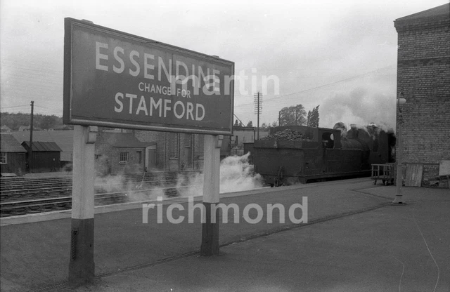 Essendine ESSENDINE STATION & Train 6.6.59 35mm Railway Negative RN433 £22.56 ...