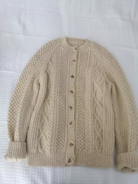 Cardigan ARAN lavorato a mano crema taglia 14