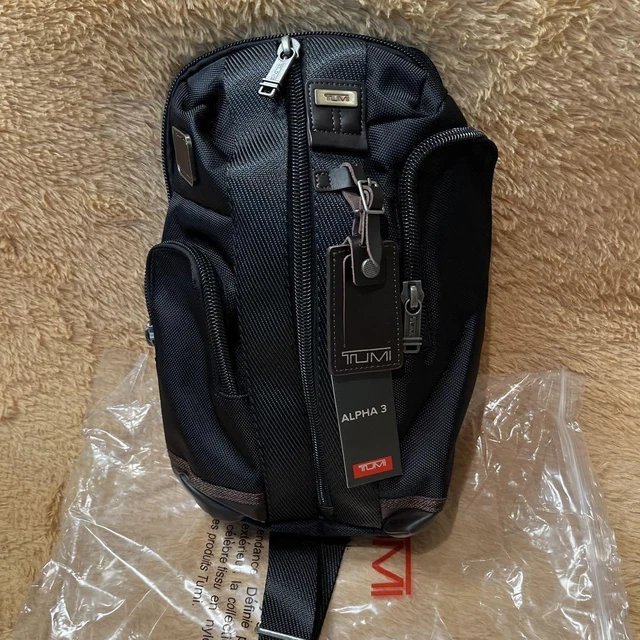 TUMI Alpha Bravo Monterey RingBody bag unused