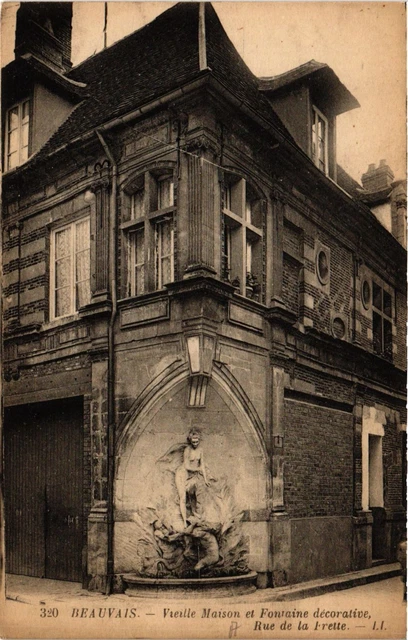 CPA BEAUVAIS - Old House and Decorative Fountain Rue de la Frette (424190)