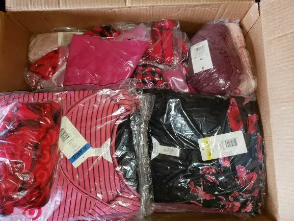 New Plus Size Liquidation Lot Wholesale Reseller WOMEN’S Clothing Bundle 50  Pcs