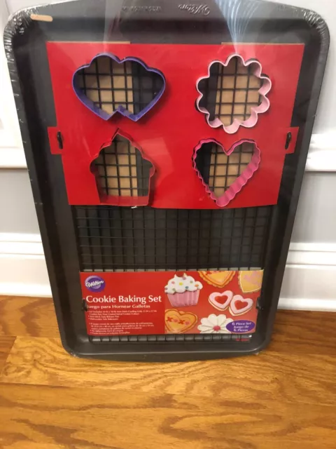 Wilton 6 piece  Baking Set Cooling Rack, Sheet, & Cutters includes Heart shape