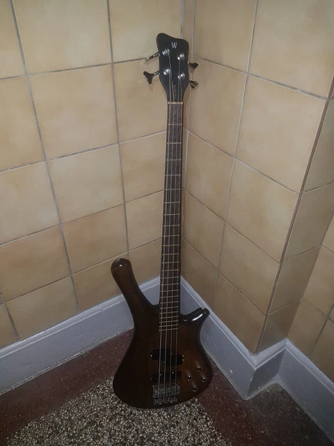 ベース Fender Japan \