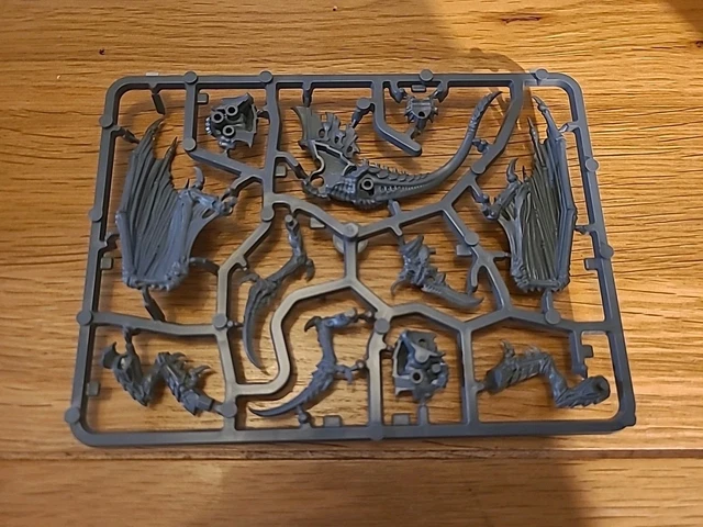 WARHAMMER 40K - Tyranids Winged Tyranid Prime, Nuevo, Sin Caja EUR 12,89 - ES