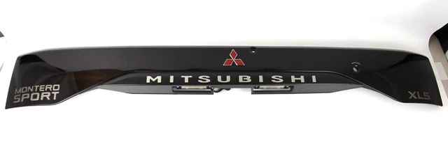 2000-04 Mitsubishi Montero Sport Rear Hatch Liftgate Finish Trim Garnish Reflect