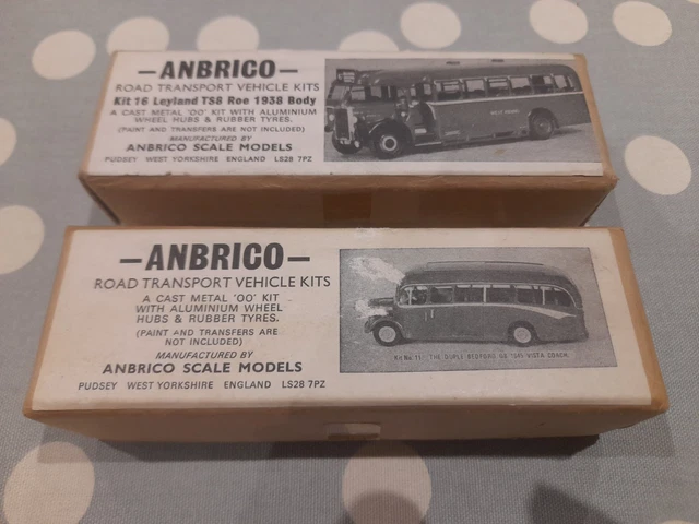 Kit Bus BMMO D9 En Métal Blanc - MIKE TOMAN - Échelle 1/76 - WTP4 (occasion)