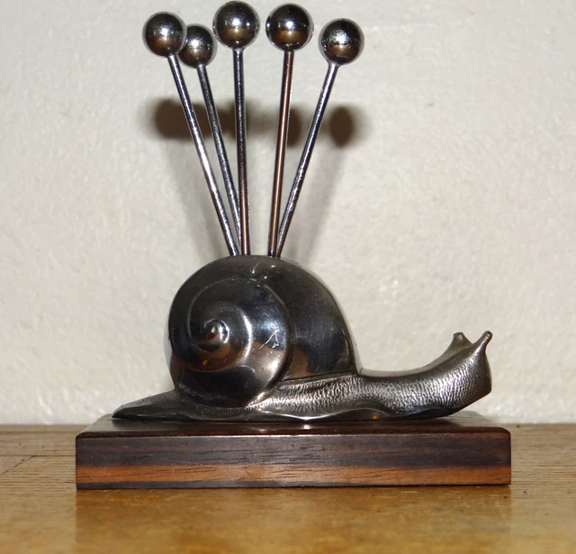 Porte pique Art Déco en métal chromé, en forme d'escargot