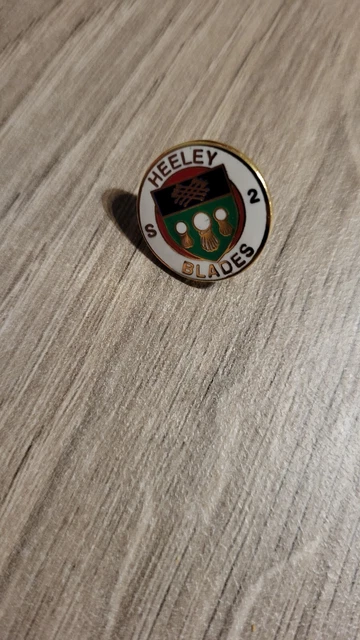 Sheffield United FC Fußballverein Pin Abzeichen Yorkshire Klingen SUFC Sheff Utd