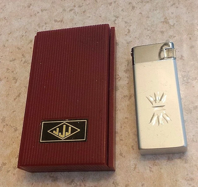 Mcm lighter discount