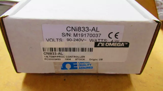 Omega Temperature/Process PID  Controller CNi833-AL 90-240VAC 1/8 DIN